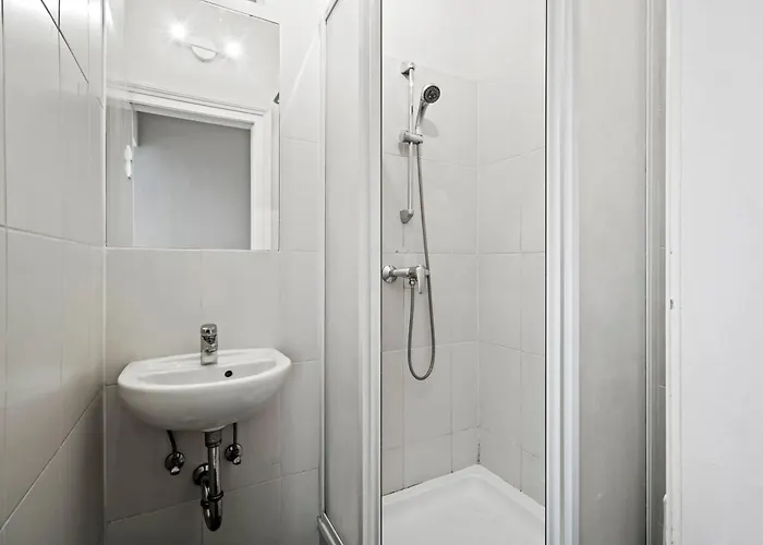 Millenium I U6 Handelskai Apartamento *